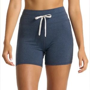 Vuori Halo Vintage Short